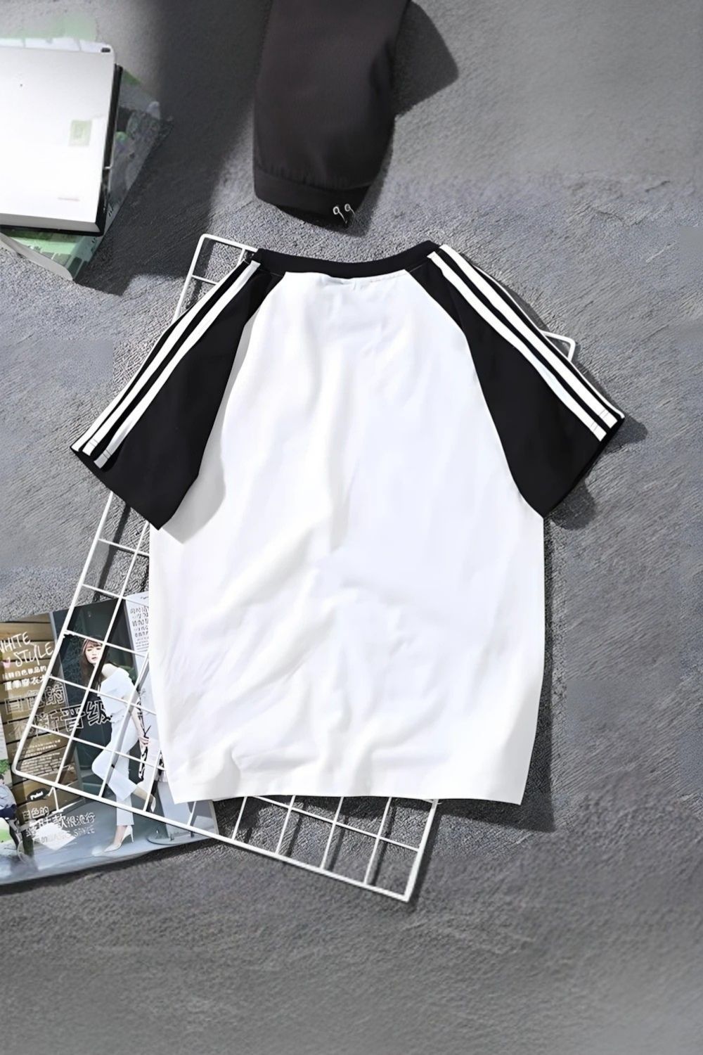 Shoulder Stripe Raglan Oversize T-Shirt