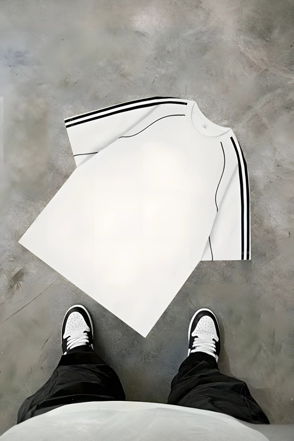 White Energy Y2K Racer Stripe Oversize T-Shirt